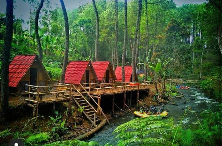 Kampung Singkur, Wisata Pangalengan yang Bikin Hati Adem